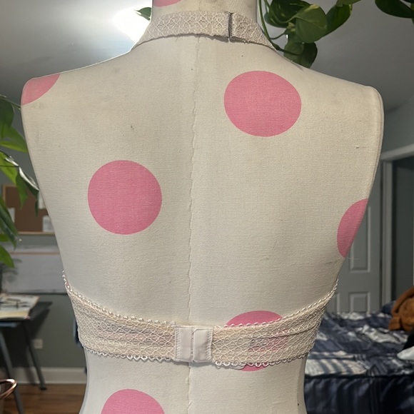 Bra - Picture 2 of 2